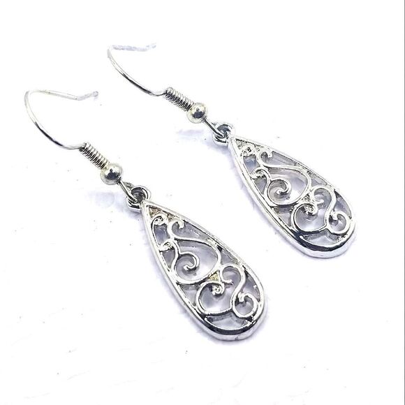 Silver toned hook Teardrop Dangle earrings. - Picture 1 of 3